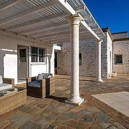 Aethra 4* Parikia (Paros)