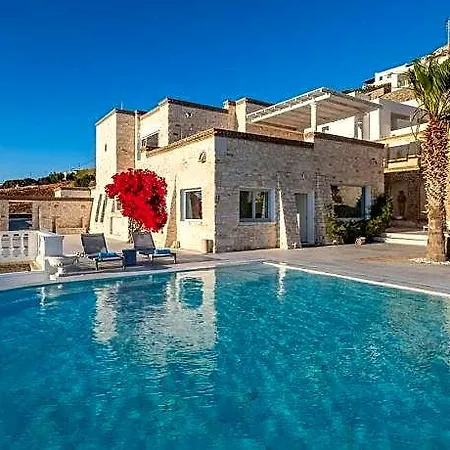 Aethra Hotel 4*