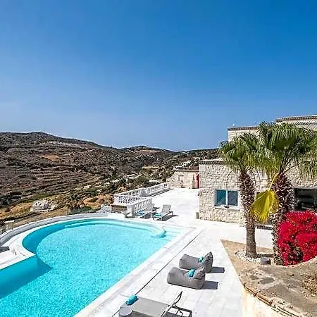 Hotel Aethra 4*