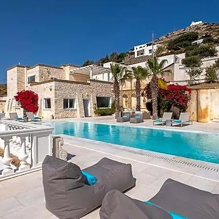 Hotel Aethra 4*