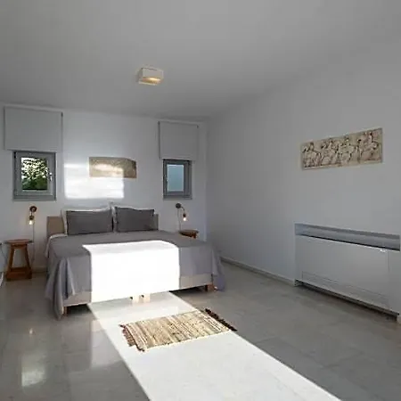 Aethra Hotel